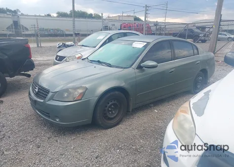 2006 Nissan Altima 2.5 S from USA, damaged, VIN 1N4AL11D06N373804